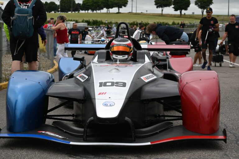 monoplace bleu blanc rouge